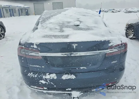 2017 Tesla Model S z USA, uszkodzony, nr VIN 5YJSA1E2XHF222256